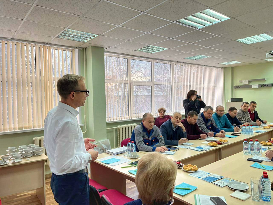 Уралхиммаш и ГАПОУ СО «ЕТХМ» обсудили варианты сотрудничества